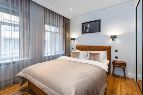 Quality 1 BD Old Town Apartment by Hostlovers